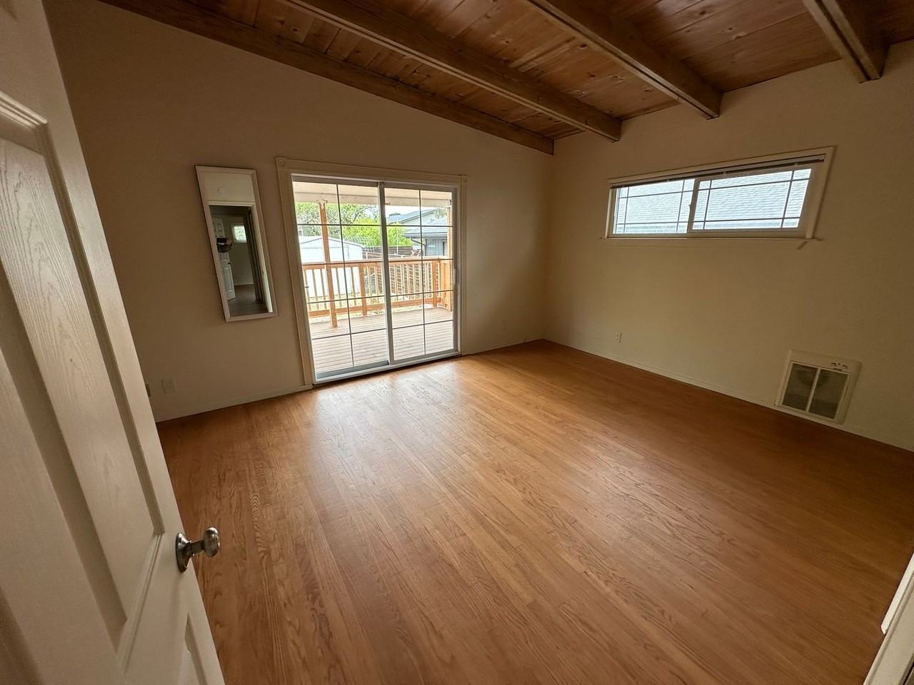 1153 15th St - Photo 5 of 14