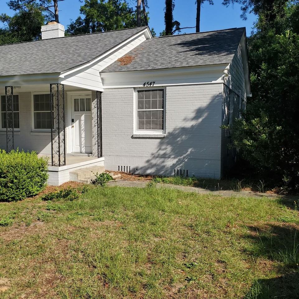 4547 Oxford Rd - Photo 2 of 19