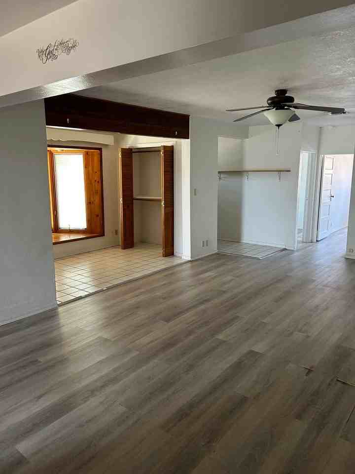 611 N Colorado Ave - Photo 3 of 7