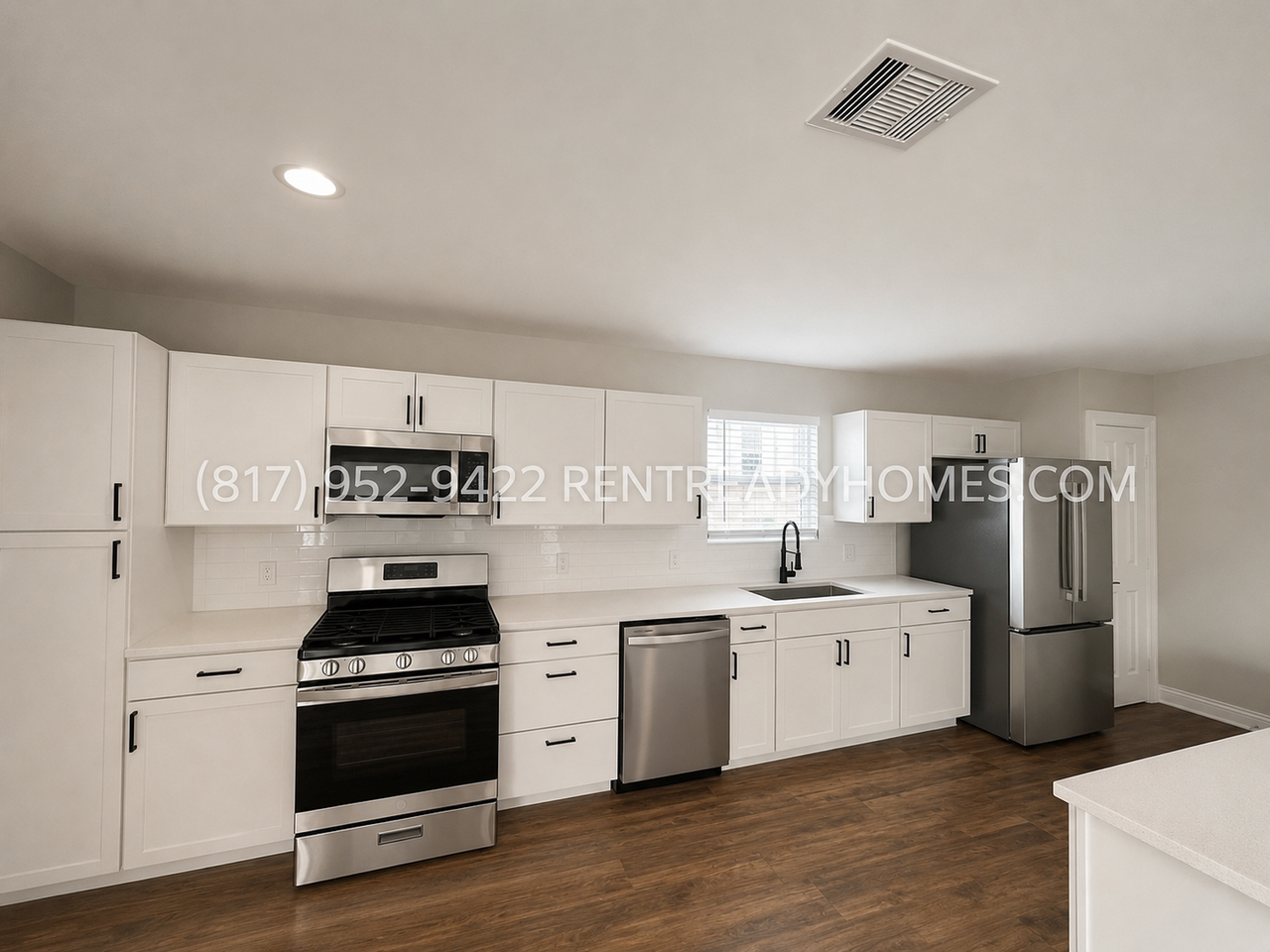 7328 Stanwick Dr - Photo 3 of 9