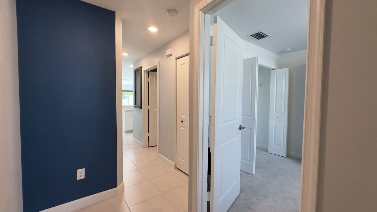 4230 Napoli Lake Dr - Photo 2 of 50