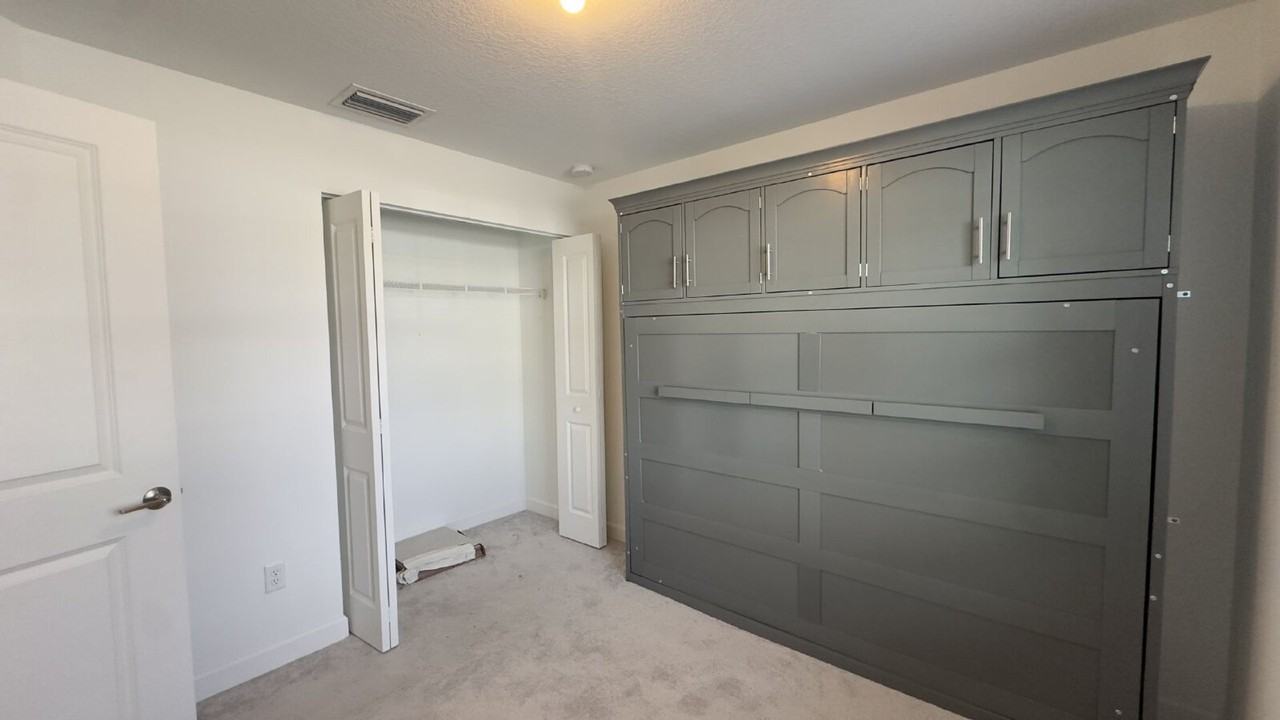 4230 Napoli Lake Dr - Photo 4 of 50