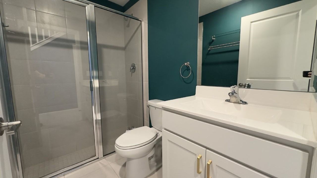 4230 Napoli Lake Dr - Photo 7 of 50