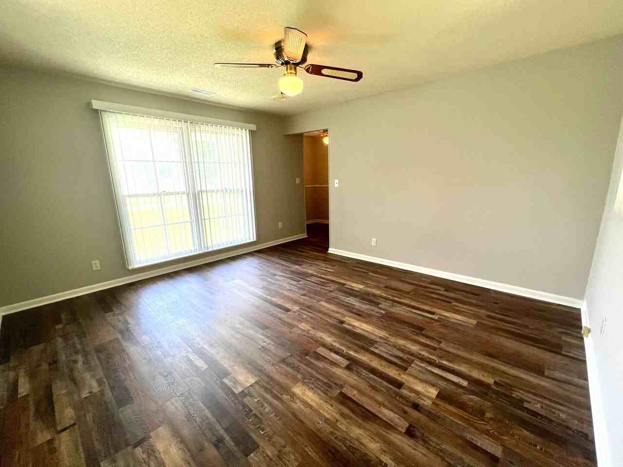 2992 Emery Rd - Photo 7 of 22