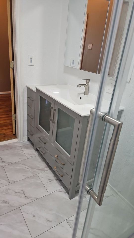 1612 2nd St - Photo 2 of 11