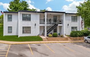 featured image of 502 Black Oak Ave