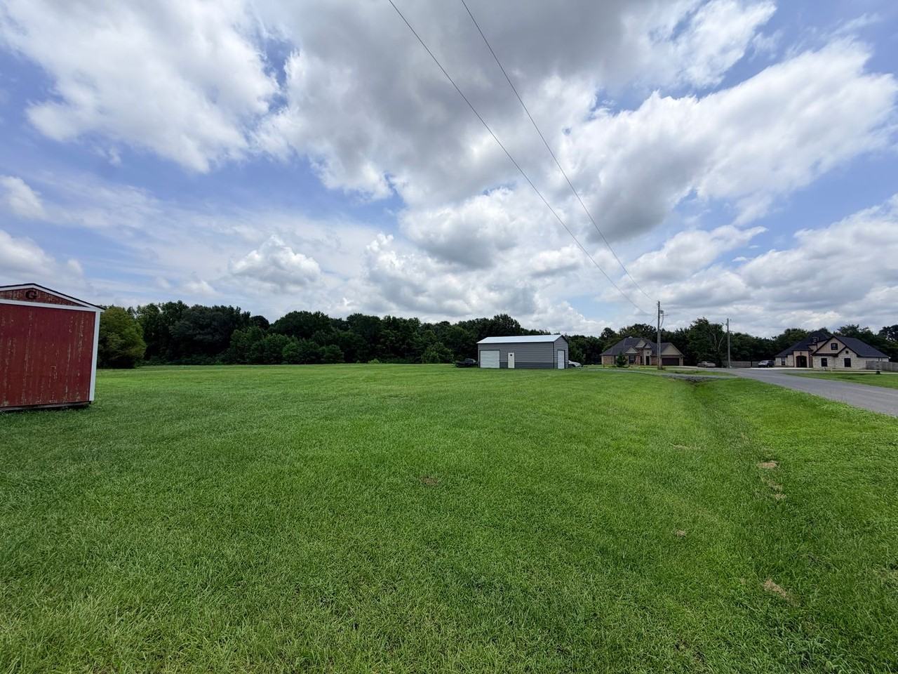 3520 3520 Windwood Circle - Photo 4 of 39