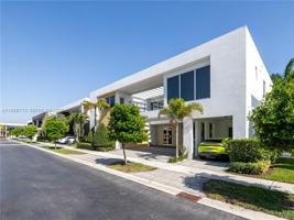 featured image of 7451 Nw 103rd Ct #7451