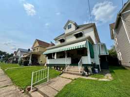 featured image of 227 5th Ave