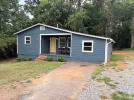 featured image of 484 Macon Hwy
