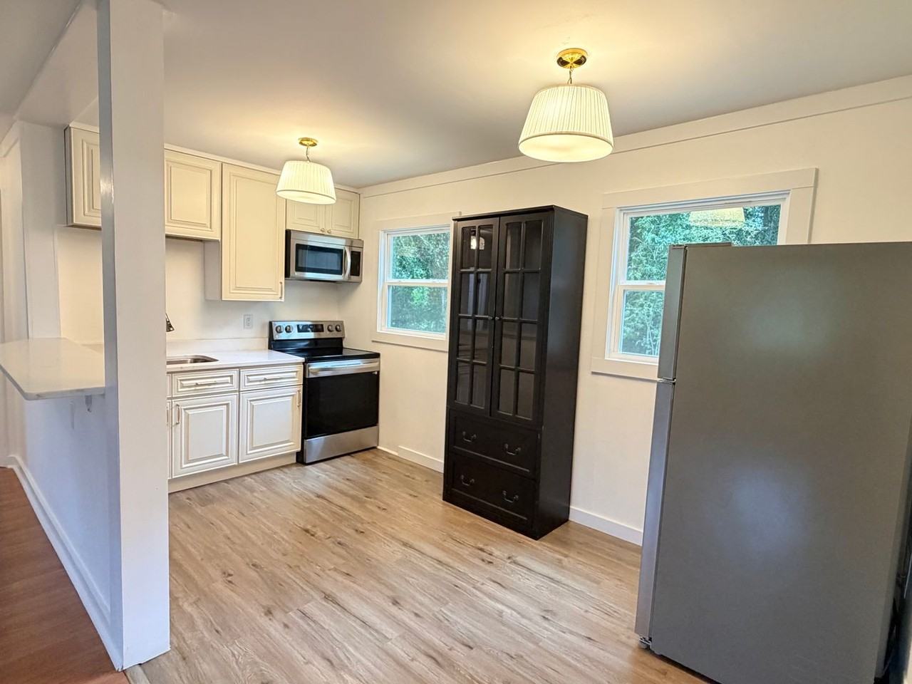 484 Macon Hwy - Photo 5 of 23
