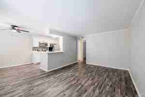 featured image of 11911 Marsh Ln