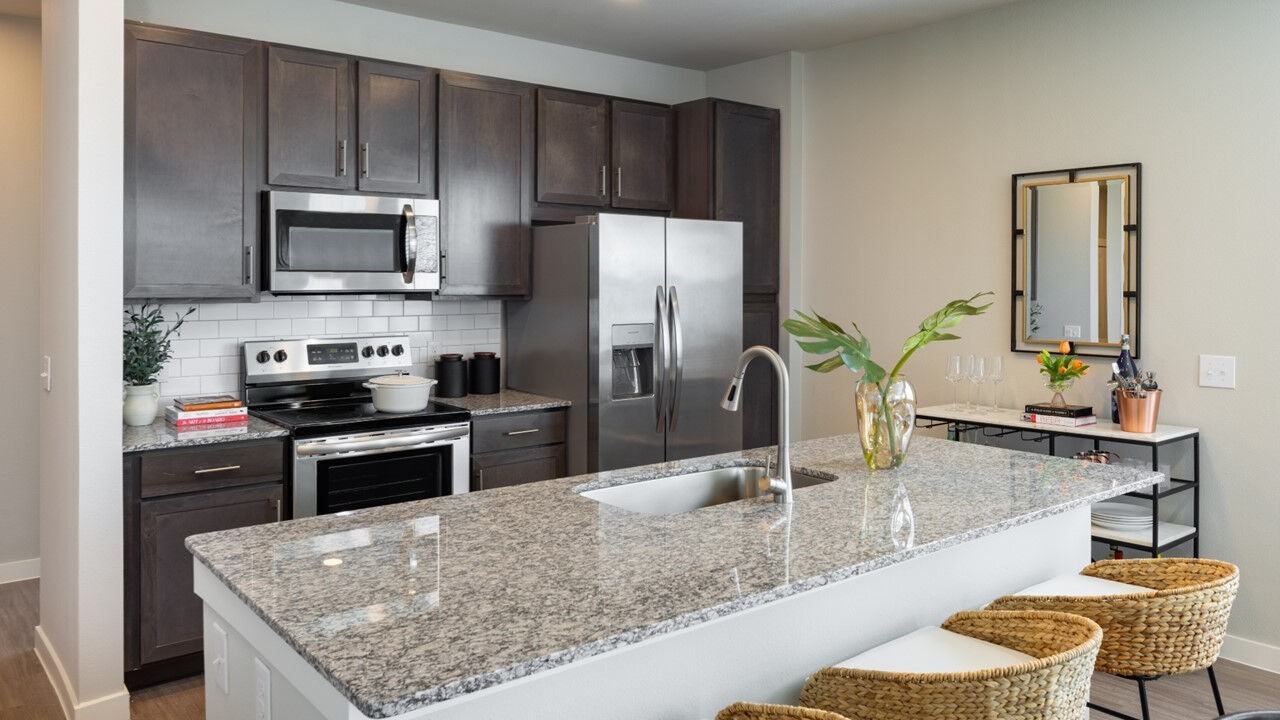 Allora Parkland - Photo 6 of 27