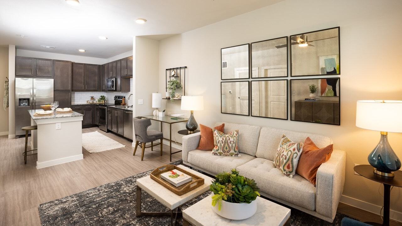 Allora Parkland - Photo 7 of 27