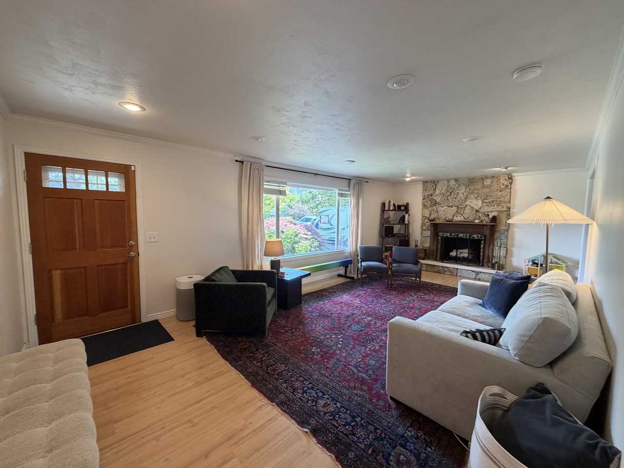 2480 Eastbourne Dr #1 - Photo 3 of 30