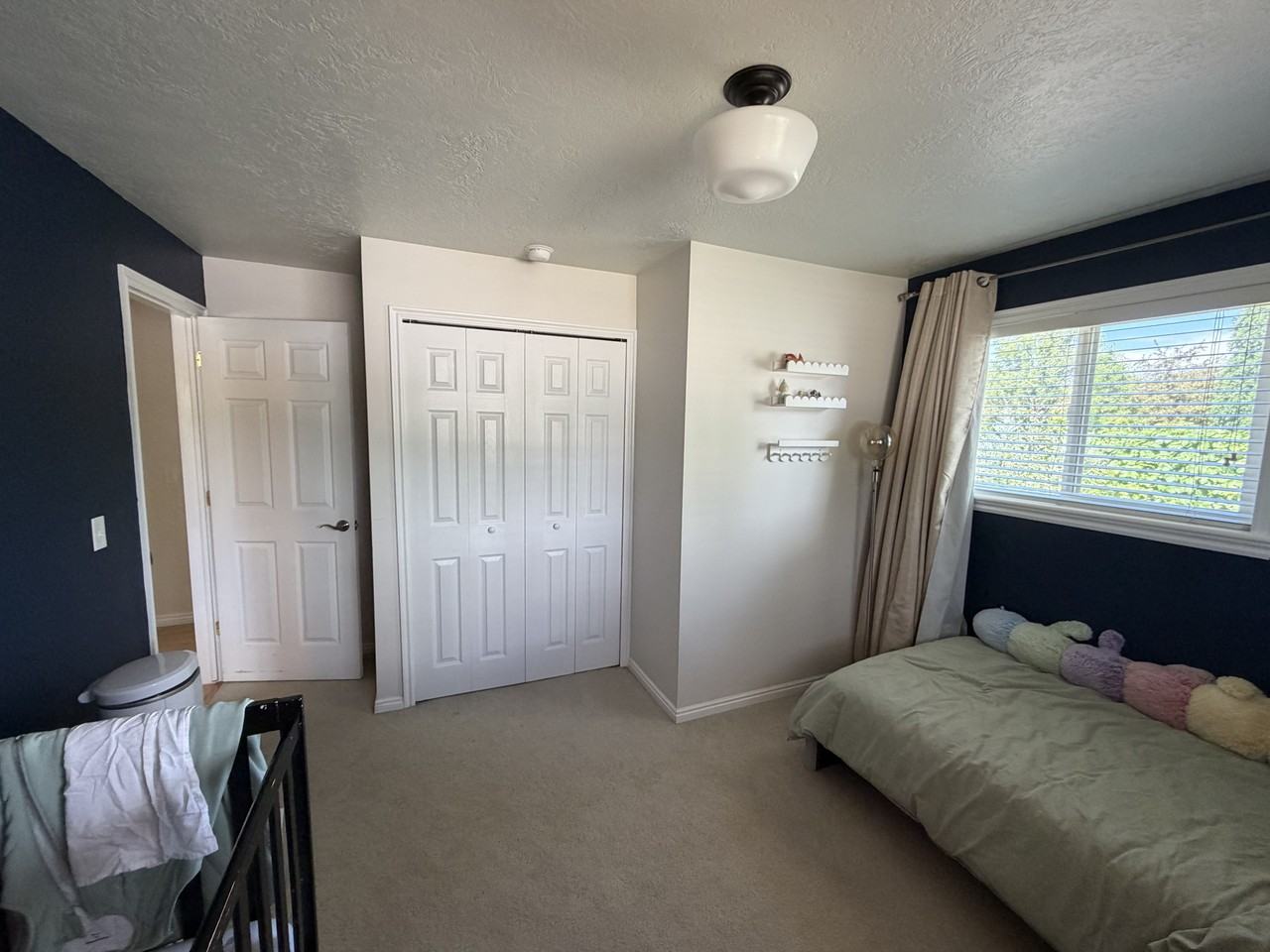 2480 Eastbourne Dr #1 - Photo 5 of 30