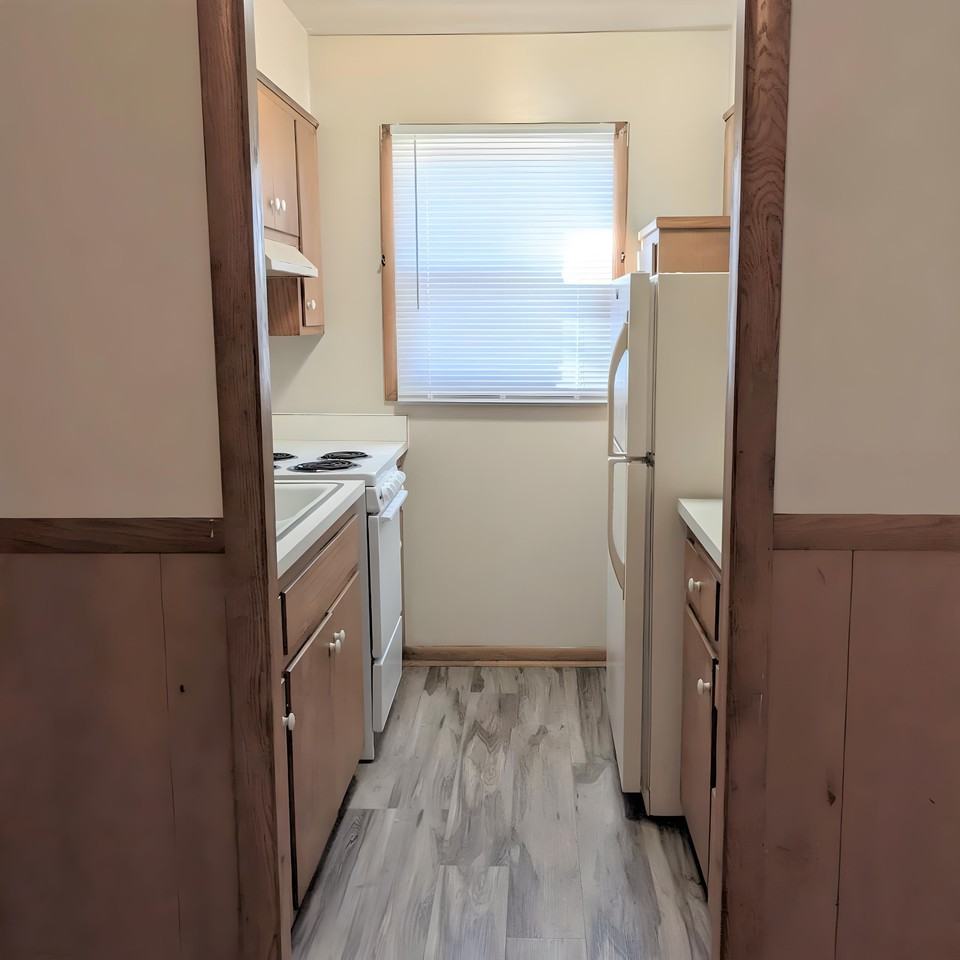 2948 Wyoming Ave S #2948-002 - Photo 7 of 25