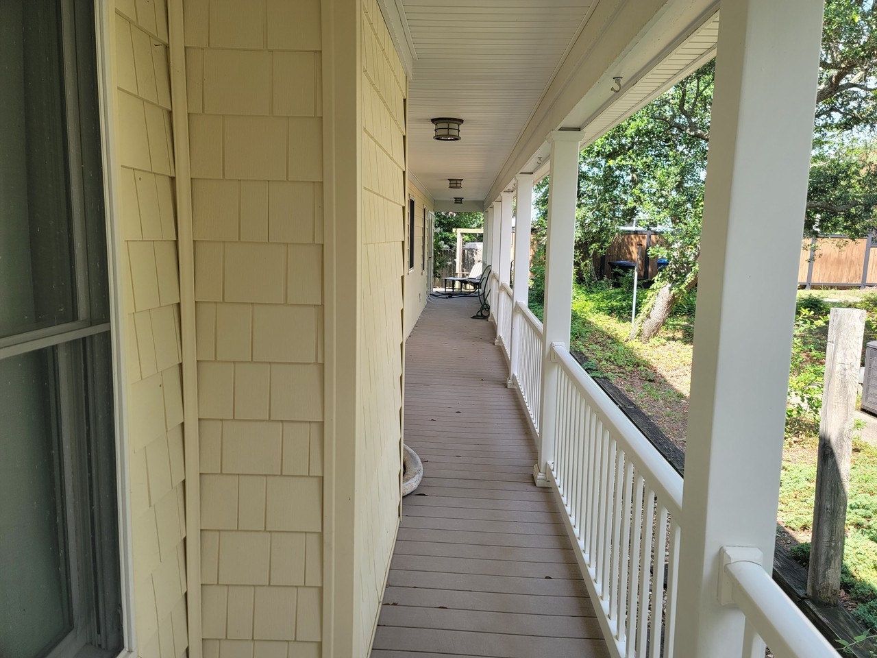 2309 Wake Forest St #1 - Photo 3 of 20