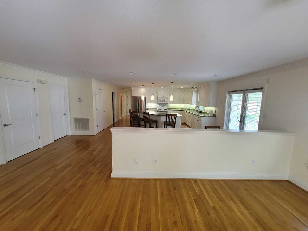 2309 Wake Forest St #1 - Photo 4 of 20