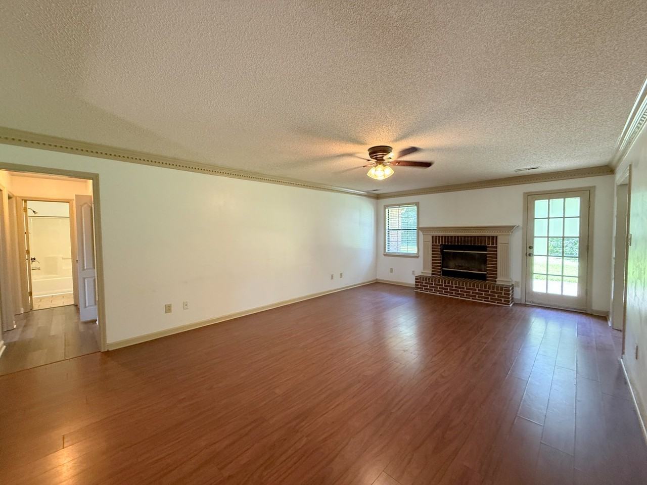 102 Watercress Cir #1 - Photo 4 of 30