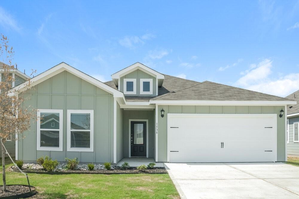 1536 Harvester Dr