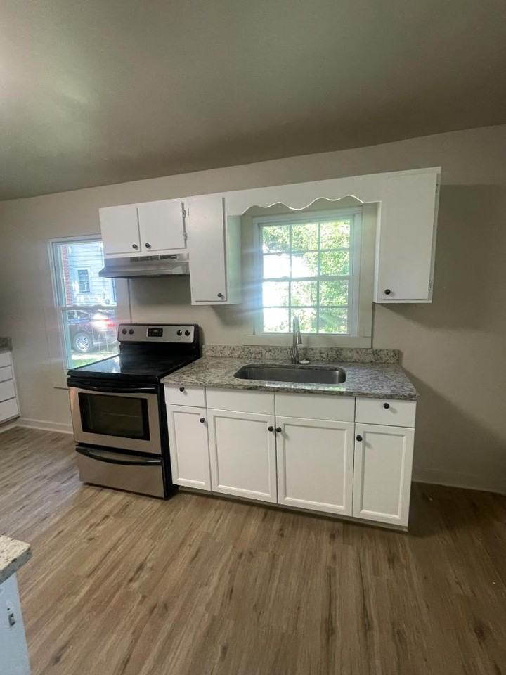 1492 E Tugalo St - Photo 5 of 14