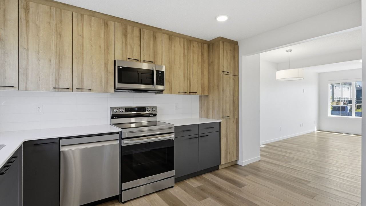 2812-M 192 Street NW - Photo 4 of 22