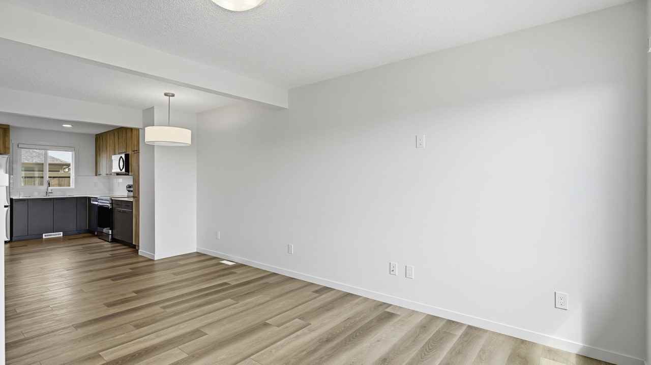 2812-M 192 Street NW - Photo 7 of 22