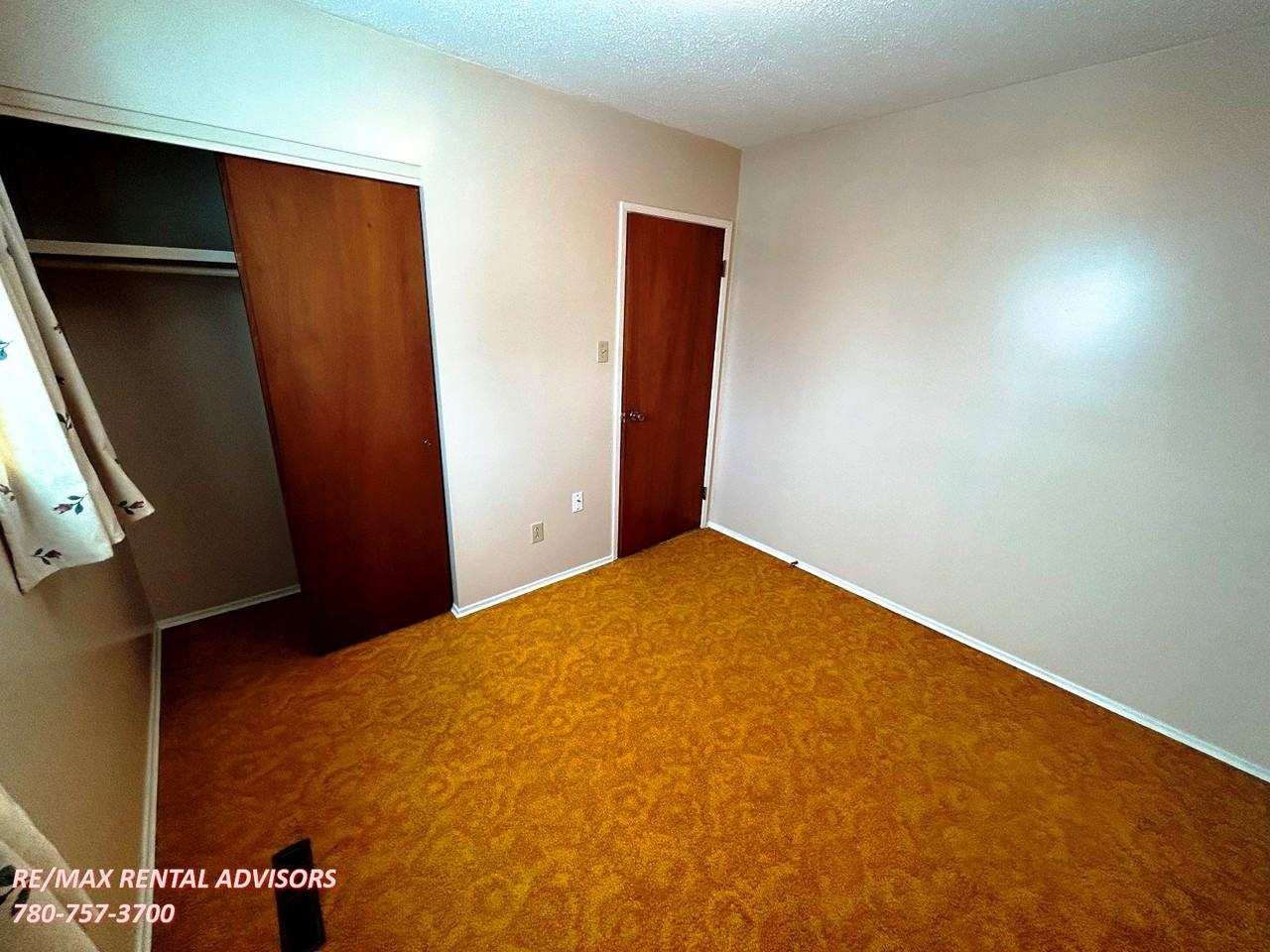 7316 132 Avenue Northwest - Photo 6 of 14