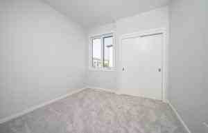 83 Eastfield Crt - Photo 7 of 12
