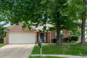 featured image of 3920 Pecan Trace Cv