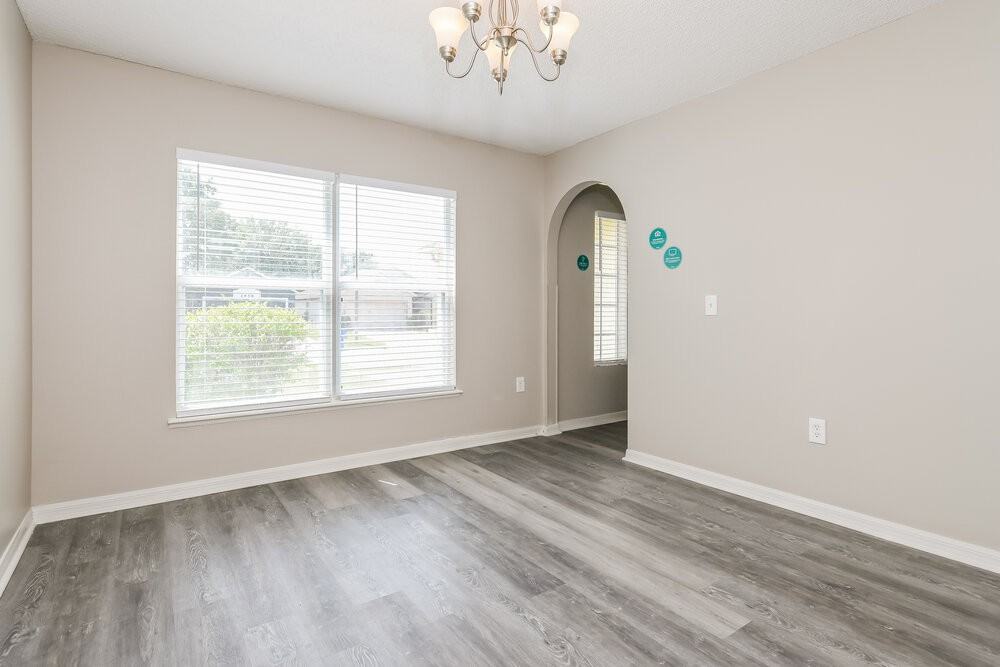 2959 Leba Ln - Photo 7 of 17