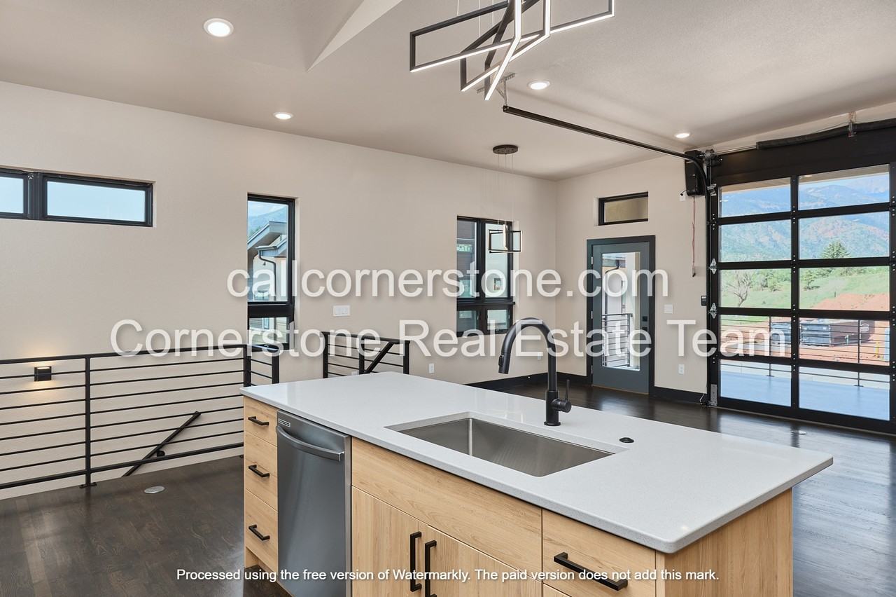 3149 Trenton Park Grv #1 - Photo 3 of 13
