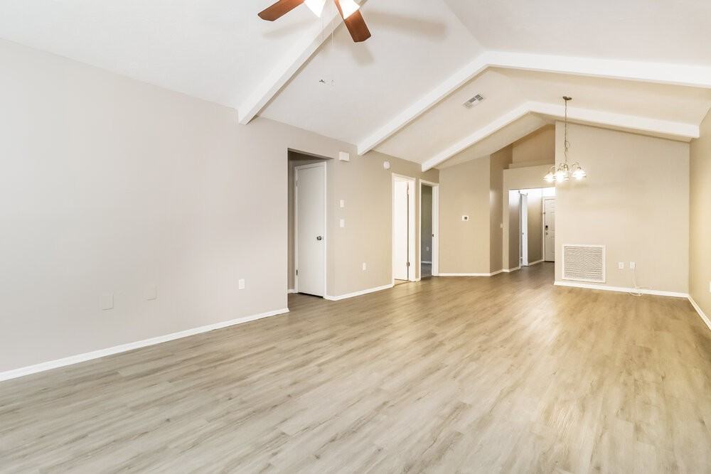 13403 Woodward Dr - Photo 5 of 16