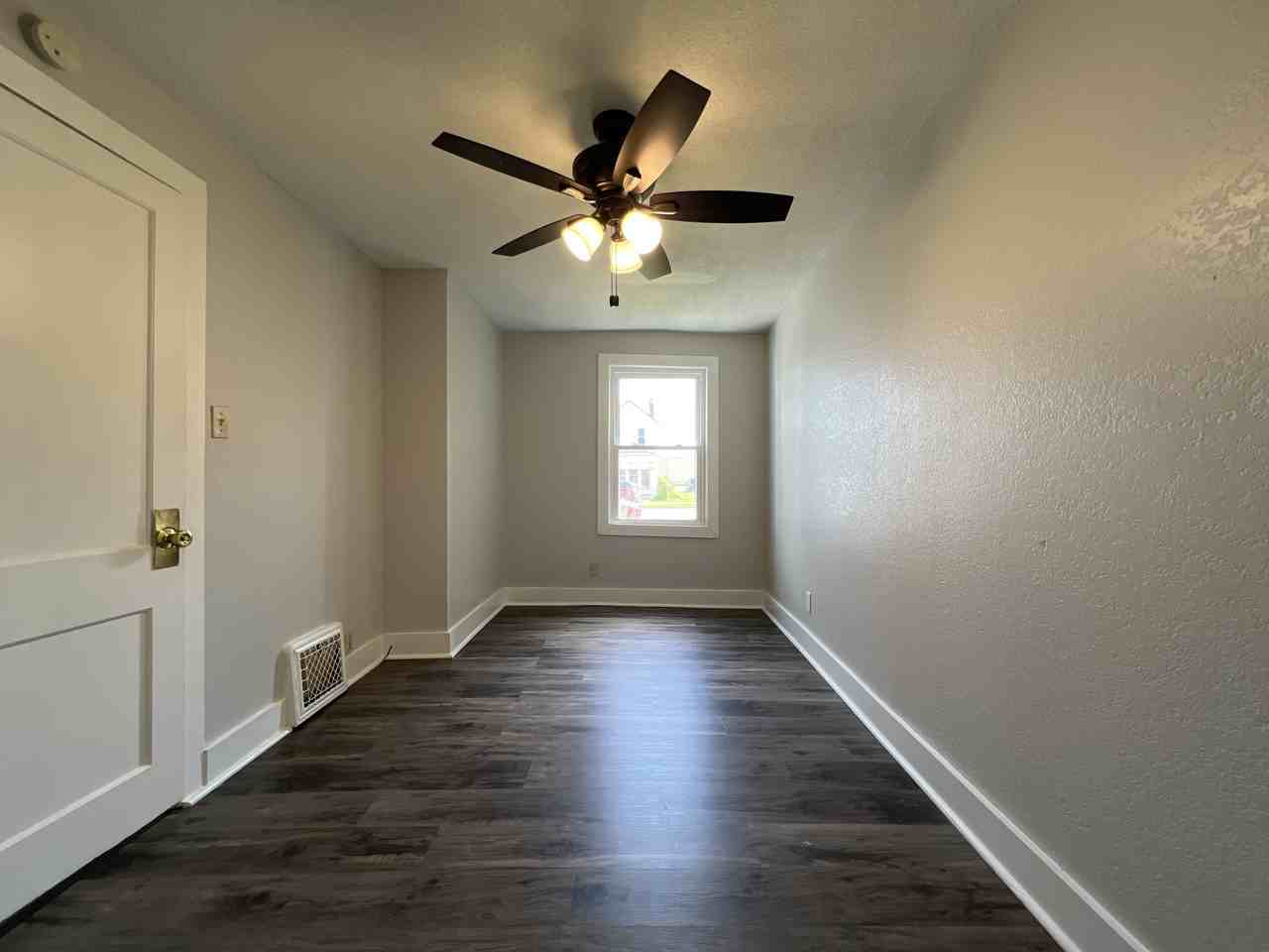 1227 Elm St #1 - Photo 6 of 15