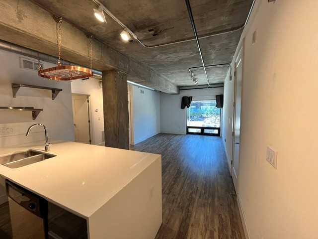 200 S Center St #303 - Photo 5 of 20