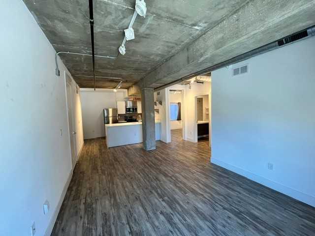 200 S Center St #303 - Photo 7 of 20
