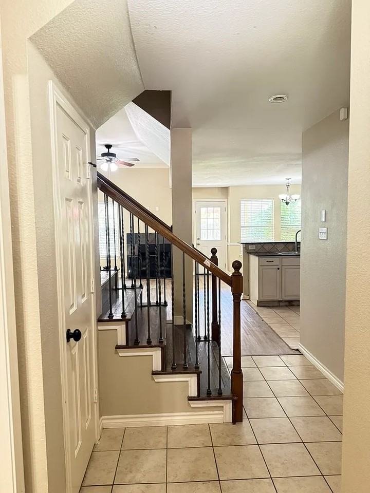 12604 Oceanside Dr - Photo 6 of 24