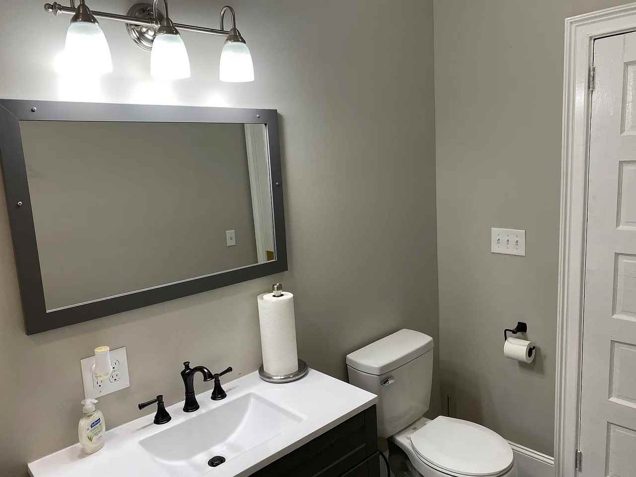 510 W 3rd Ave - Photo 5 of 17