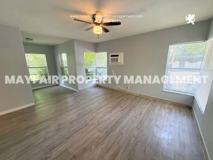 643 Ne 17th Ter #4 - Photo 1 of 1
