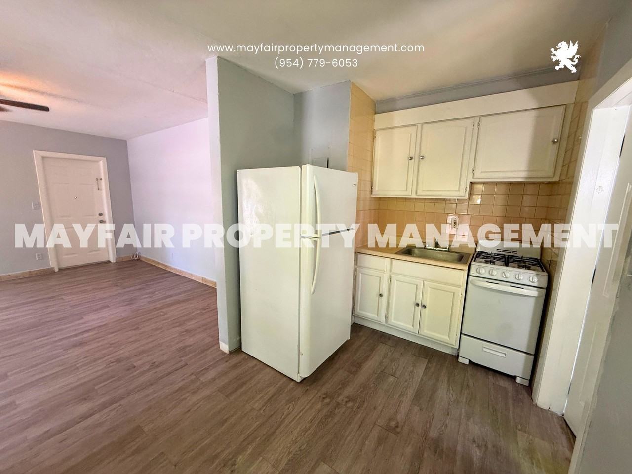 643 Ne 17th Ter #4 - Photo 2 of 16