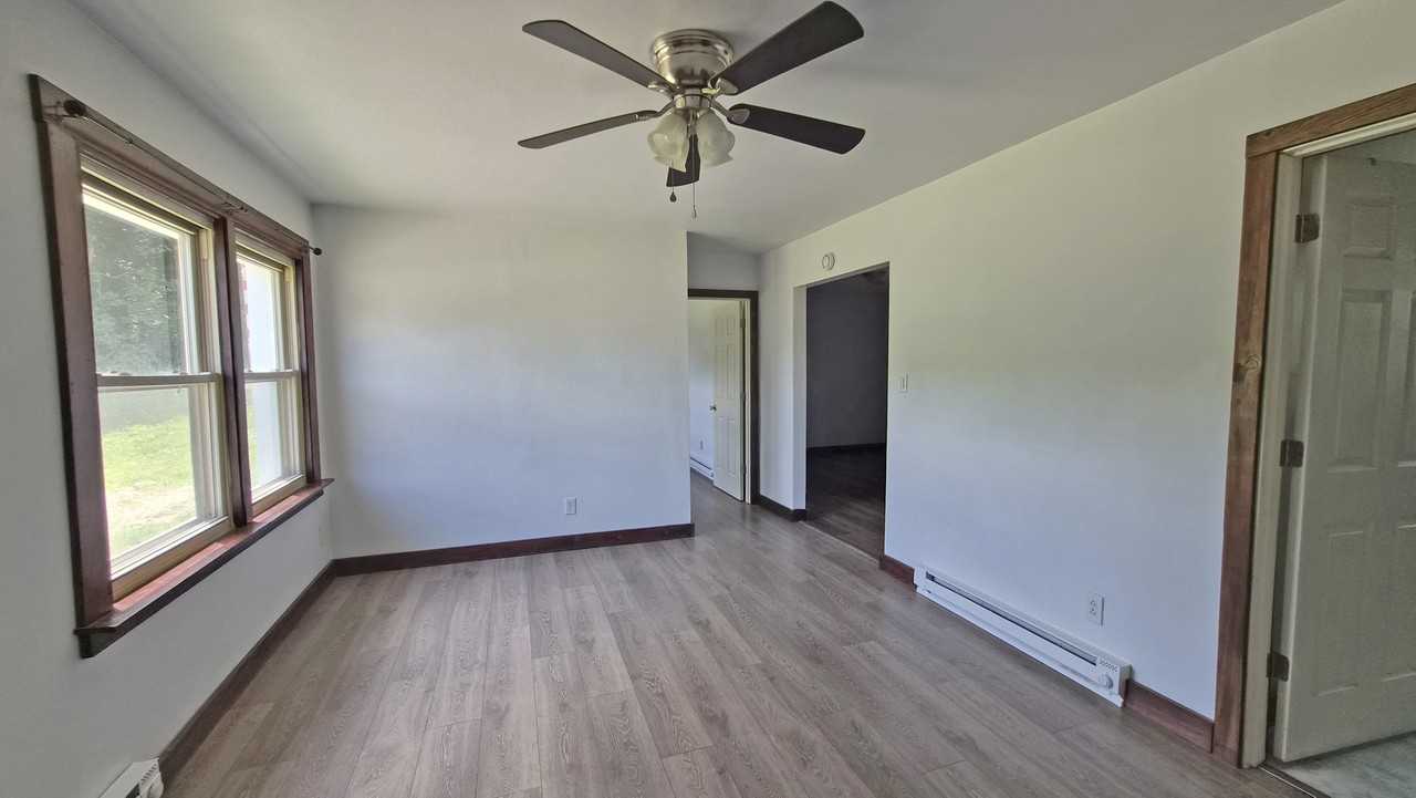 1204 Salt Springs Rd #4 - Photo 6 of 11