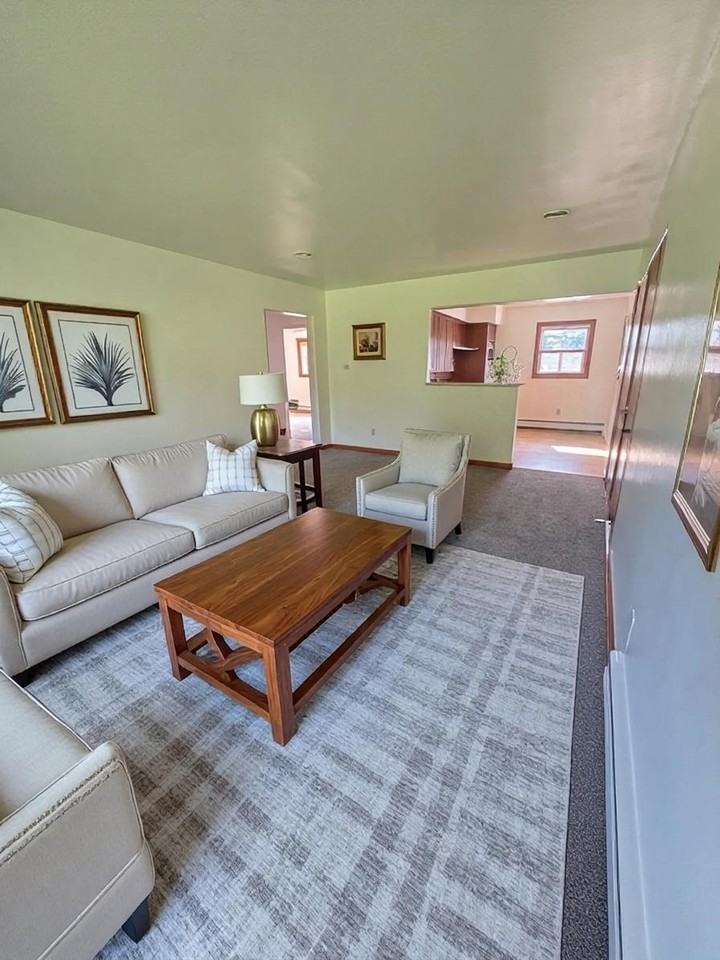 108 Brewer Dr #5 - Photo 3 of 22