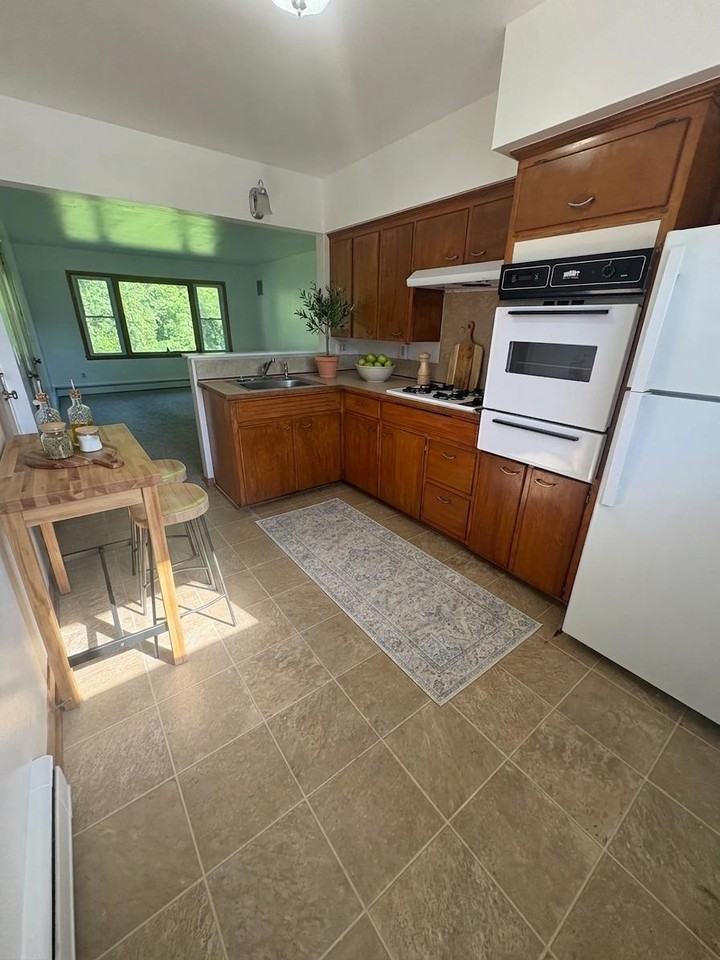 108 Brewer Dr #5 - Photo 5 of 22