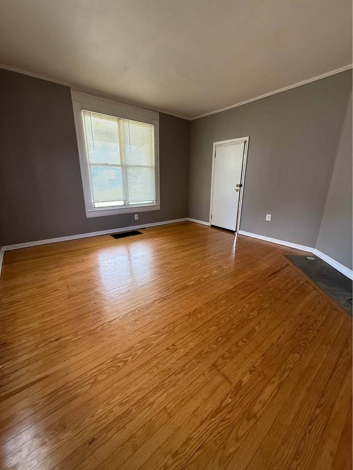 5536 Scott StreetUnit 1 #5536-1 - Photo 3 of 9