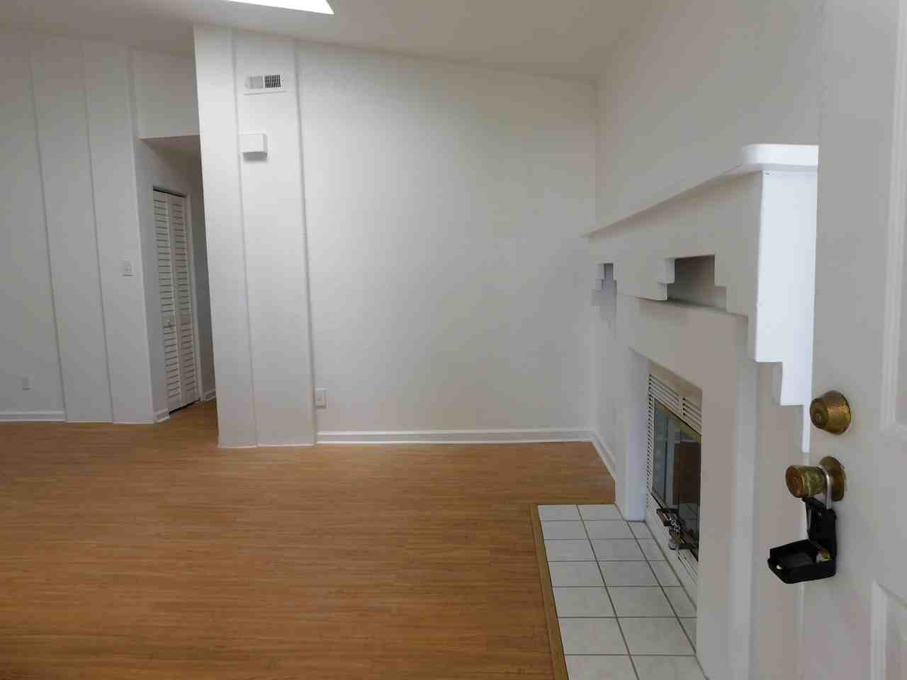 603 Spirit Ct #1 - Photo 4 of 19