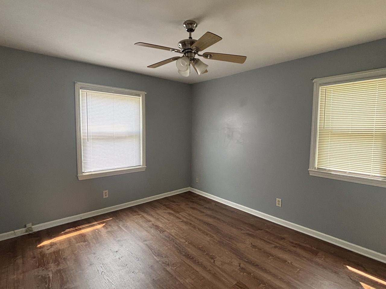 1548 Thalia Ave #1 - Photo 3 of 10