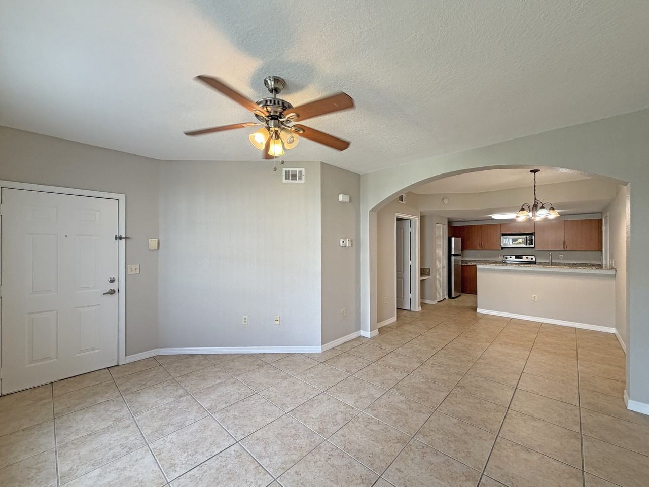 138 Sw Peacock Blvd #20-106 - Photo 4 of 36