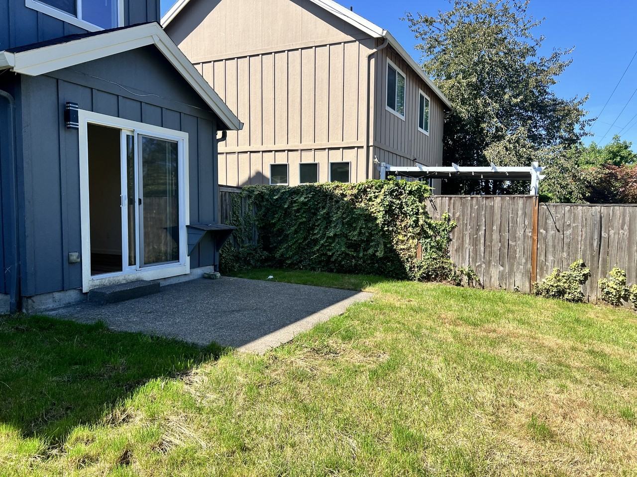 4059 Thoroughbred Ave Se #1 - Photo 7 of 14