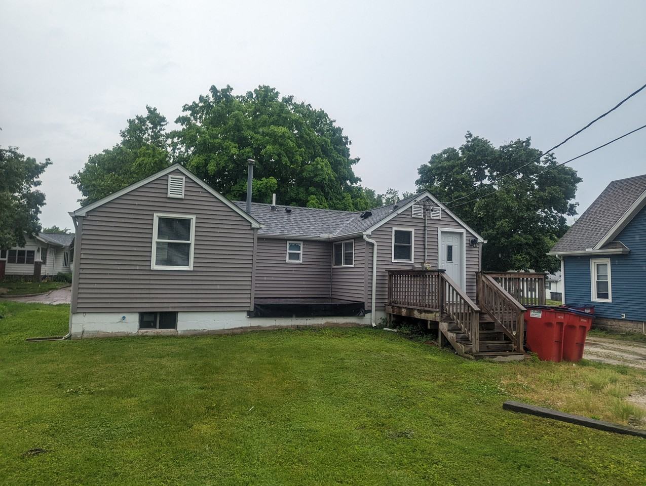 307 W Ells Ave #1 - Photo 2 of 12